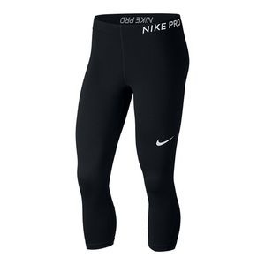 Nike pro capri style